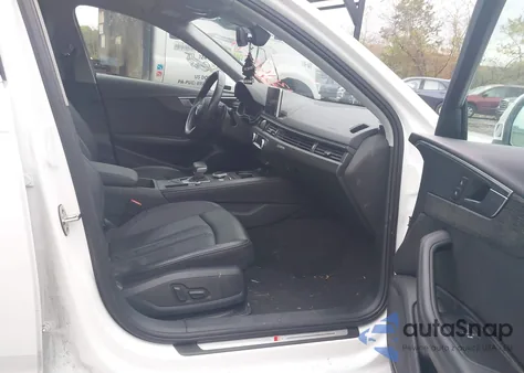 2019 Audi A4 45 Premium из США, поврежденный, VIN WAUENAF44KN019595